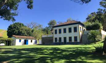 Imagem 2: Fazenda centenária, com casarão histórico