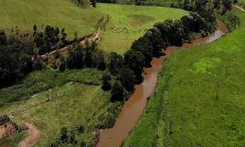 Imagem 5: Estrutura para Leite e corte com sede luxuosa