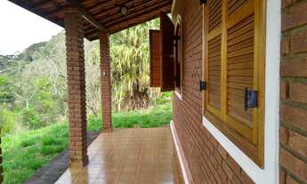 Imagem 4: Estrutura para moradia e criação de animais