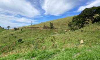 Imagem 3: Vista e Mata com Nascente a 500m do Asfalto