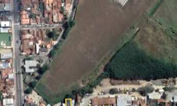 Imagem 2: Boa Estrutura, Terreno Amplo, Quintal e Excelente Localização