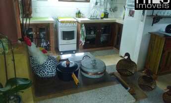 Imagem 7: Mini Fazenda Produtiva em Meio ao Conforto com Estilo Rústico sofisticado