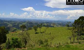 Imagem 7: Vista Maravilhosa, Próximo ao Asfalto e a Diversas Lanchonetes, Pousadas e Atrações