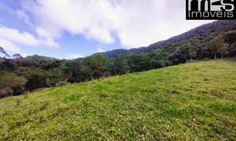 Imagem 5: Mata Exuberante, Clima Frio, Nascente, Fácil Acesso com Vista para as Montanhas