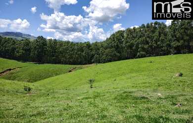 Imagem: Topografia Excente, Vista das Montanhas