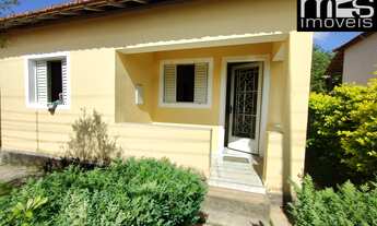 Imagem: Terreno Espaçoso, 03 quartos sendo 01 Suíte