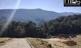 Imagem 2: Chácara à venda em Cunha-SP, próximo à divisa de Paraty: natureza, tranquilidade e exclusi