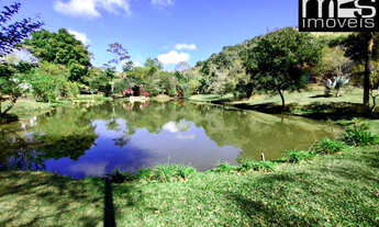 Imagem 7: Imperdível Sitio à Venda em Guaratinguetá-SP, Bairro Pessegueiro, 10 Quartos, 3 Suítes, 7