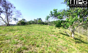 Imagem 7: Venda de Lindo Sítio com 10 Quartos Nascente Pavimentação Sede Piscina Lazer e 60.500m² e