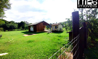 Imagem 2: Imperdível: Sítio à venda em Cunha-SP, bairro Capivara, Riacho, Mata Nativa, Várzea para p