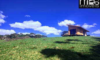 Imagem 2: Chácara à venda em Cunha-SP, bairro Taboão:20.000 m² de área, 1 quarto, 1 sala, 1 banheiro