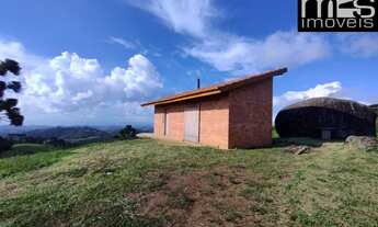 Imagem 3: Chácara à venda em Cunha-SP, bairro Taboão:20.000 m² de área, 1 quarto, 1 sala, 1 banheiro