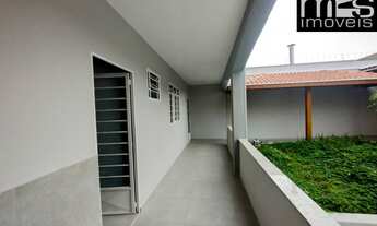 Imagem 3: 04 Quartos, 02 Suítes, Garagem 03 Carros em Bairro com Grande Procura