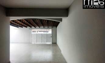 Imagem 6: 04 Quartos, 02 Suítes, Garagem 03 Carros em Bairro com Grande Procura