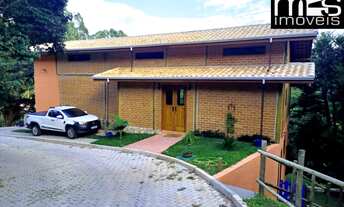 Imagem 6: Chácara para locação Cunha Rio Abaixo: 1 quarto, 1 suíte, mais suíte master, 3 salas, 4 va