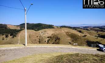 Imagem 5: Terreno à venda em Cunha-SP, a apenas 2,0 Km do Centro da Cidade, com 857,00 m² de área!