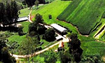 Imagem 2: Fazenda de Luxo à Venda em Cunha-SP, 5 quartos, 5 suítes, 3 banheiros, 131,00 alqueires, D