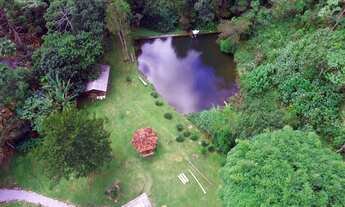 Imagem 6: Pousada com 6 chalés e 4 suítes e restaurante de altíssimo nível em Visconde de Mauá, com