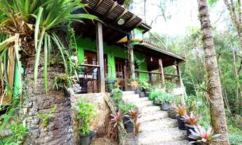 Imagem 2: Linda casa com 2 suítes em Maringá Rj - Local nobre de Visconde de Mauá. Maravilhosa varan