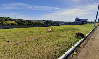 Imagem 7: VENDE-SE ÓTIMO TERRENO NO CONDOMÍNIO RESERVA ALTOS DO CATAGUÁ EM TAUBATÉ/SP