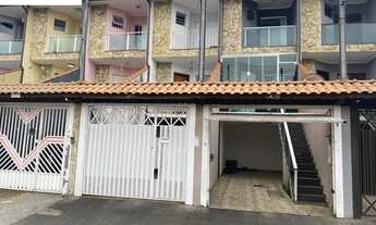 Imagem: 3 dormitórios, 1 suítes, 3 banheiro, 2