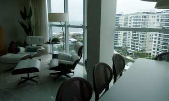 Imagem 2: 3 dormitórios, 3 suíte, 3 vagas na garagem, 190M² de Área Construída, 366M² de Área Total