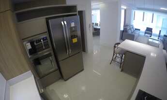 Imagem 5: 3 dormitórios, 3 suíte, 3 vagas na garagem, 190M² de Área Construída