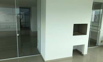 Imagem 7: 3 dormitórios, 3 suíte, 3 vagas na garagem, 221M² de Área Construída