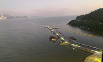 Imagem 5: 3 dormitórios, 3 suíte, 3 vagas na garagem, 226M² de Área Construída