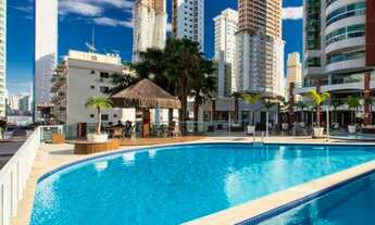 Imagem: 4 dormitórios, 4 suíte, 3 vagas na garagem