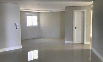 Imagem 2: 3 dormitórios, 3 suíte, 3 vagas na garagem, 182M² de Área Construída