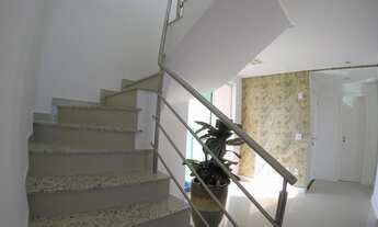 Imagem 2: 3 dormitórios, 3 suíte, 4 vagas na garagem, 280M² de Área Construída