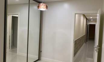 Imagem 2: 4 dormitórios, 3 suíte, 4 banheiro, 2 vagas na garagem, 183M² de Área Construída