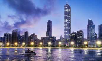 Imagem 2: 4 dormitórios, 4 suíte, 3 vagas na garagem, 184M² de Área Construída