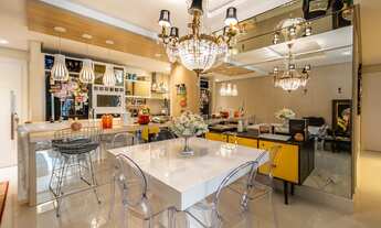 Imagem: 3 dormitórios, 3 suíte, 2 vagas na garagem