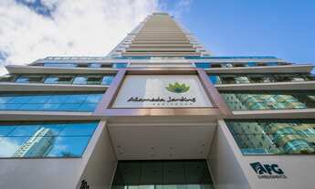 Imagem 2: 3 dormitórios, 3 suíte, 2 vagas na garagem, 117M² de Área Construída