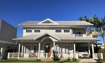 Imagem: 3 dormitórios, 3 suíte, 4 banheiro, 2