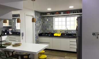 Imagem 5: 3 dormitórios, 3 suíte, 4 banheiro, 2 vagas na garagem, 244M² de Área Construída