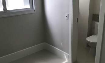 Imagem 6: 4 dormitórios, 4 suíte, 5 banheiro, 4 vagas na garagem, 237M² de Área Construída