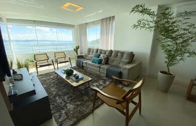 Imagem 4: 3 dormitórios, 3 suíte, 5 banheiro, 2 vagas na garagem, 203M² de Área Construída