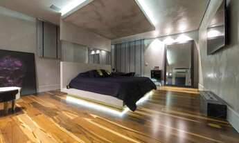 Imagem 2: 4 dormitórios, 3 suíte, 4 banheiro, 4 vagas na garagem, 510M² de Área Construída