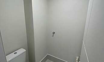 Imagem 3: 4 dormitórios, 2 suíte, 4 banheiro, 2 vagas na garagem, 200M² de Área Construída