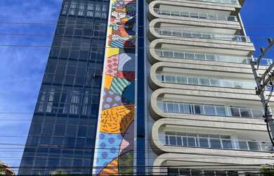 Imagem 2: 3 dormitórios, 2 suíte, 3 banheiro, 2 vagas na garagem, 130M² de Área Construída