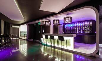 Imagem 6: 4 dormitórios, 2 suíte, 3 banheiro, 4 vagas na garagem, 144M² de Área Construída