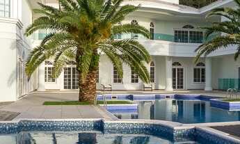 Imagem: 4 dormitórios, 4 suíte, 1300M² de Área