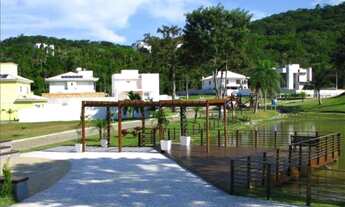 Imagem: 4 dormitórios, 4 suíte, 6 banheiro, 3