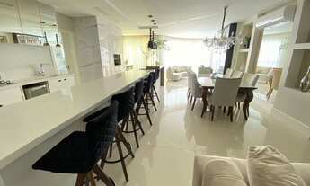 Imagem: 3 dormitórios, 3 suíte, 4 banheiro, 4