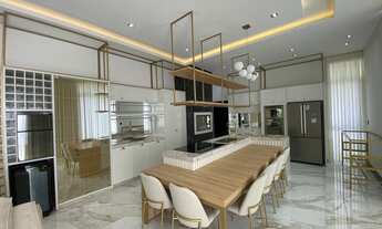 Imagem 7: 3 dormitórios, 3 suíte, 4 banheiro, 4 vagas na garagem, 389M² de Área Construída