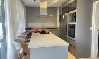 Imagem 6: 3 dormitórios, 3 suíte, 4 vagas na garagem