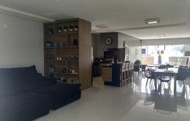 Imagem 7: 3 dormitórios, 1 suítes, 200M² de Área Construída